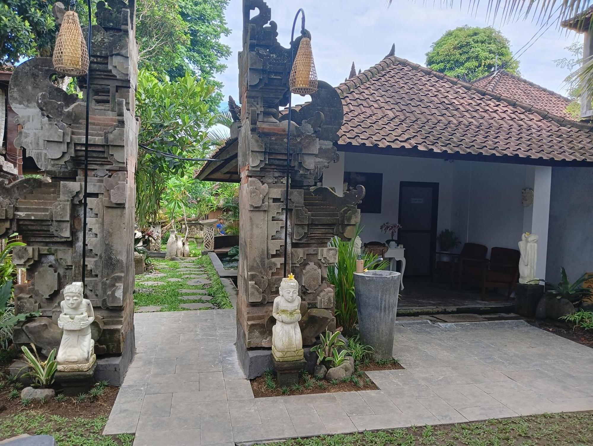 Hotel Liyer Spirit House Ubud Exterior foto