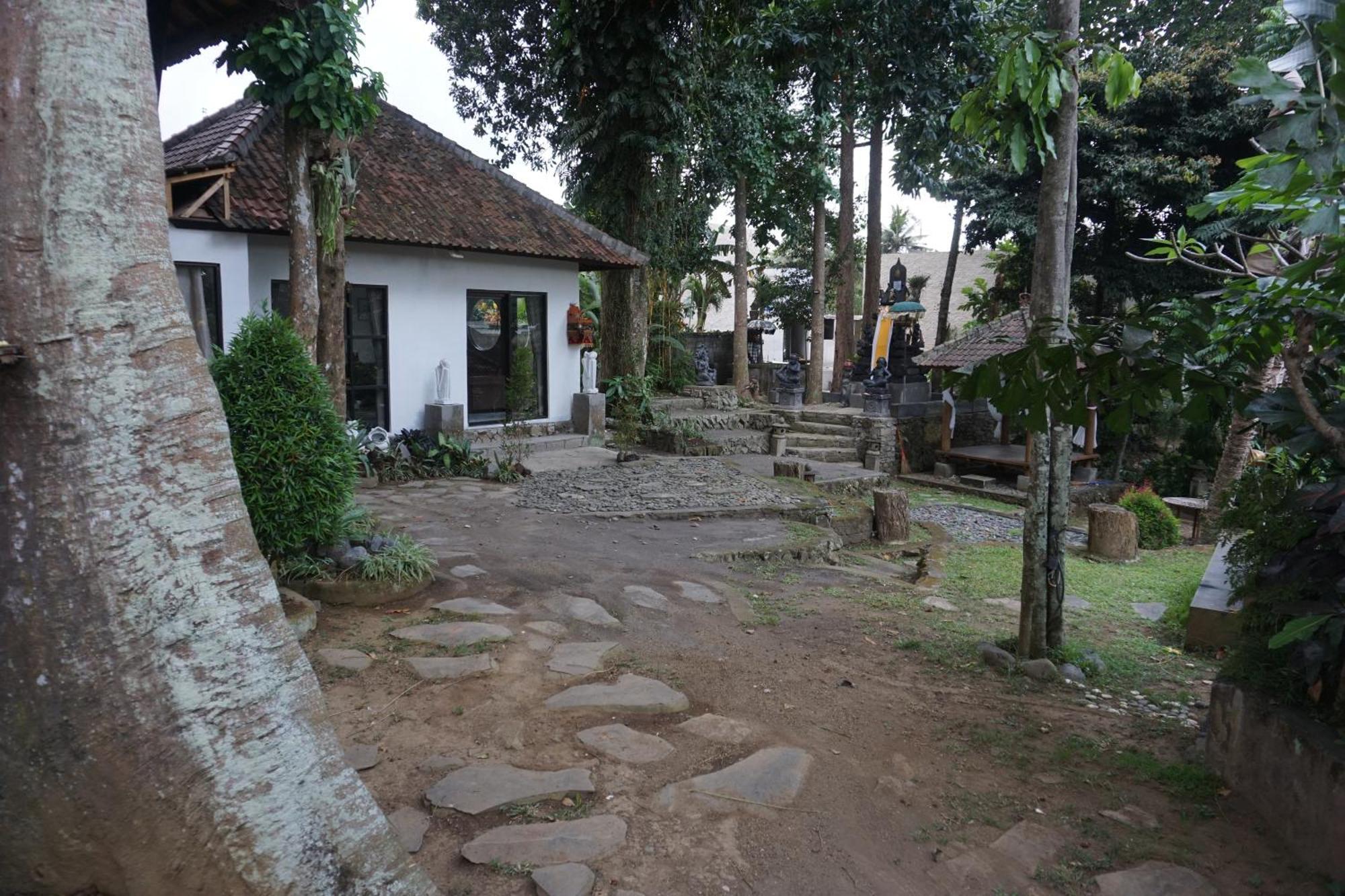 Hotel Liyer Spirit House Ubud Exterior foto