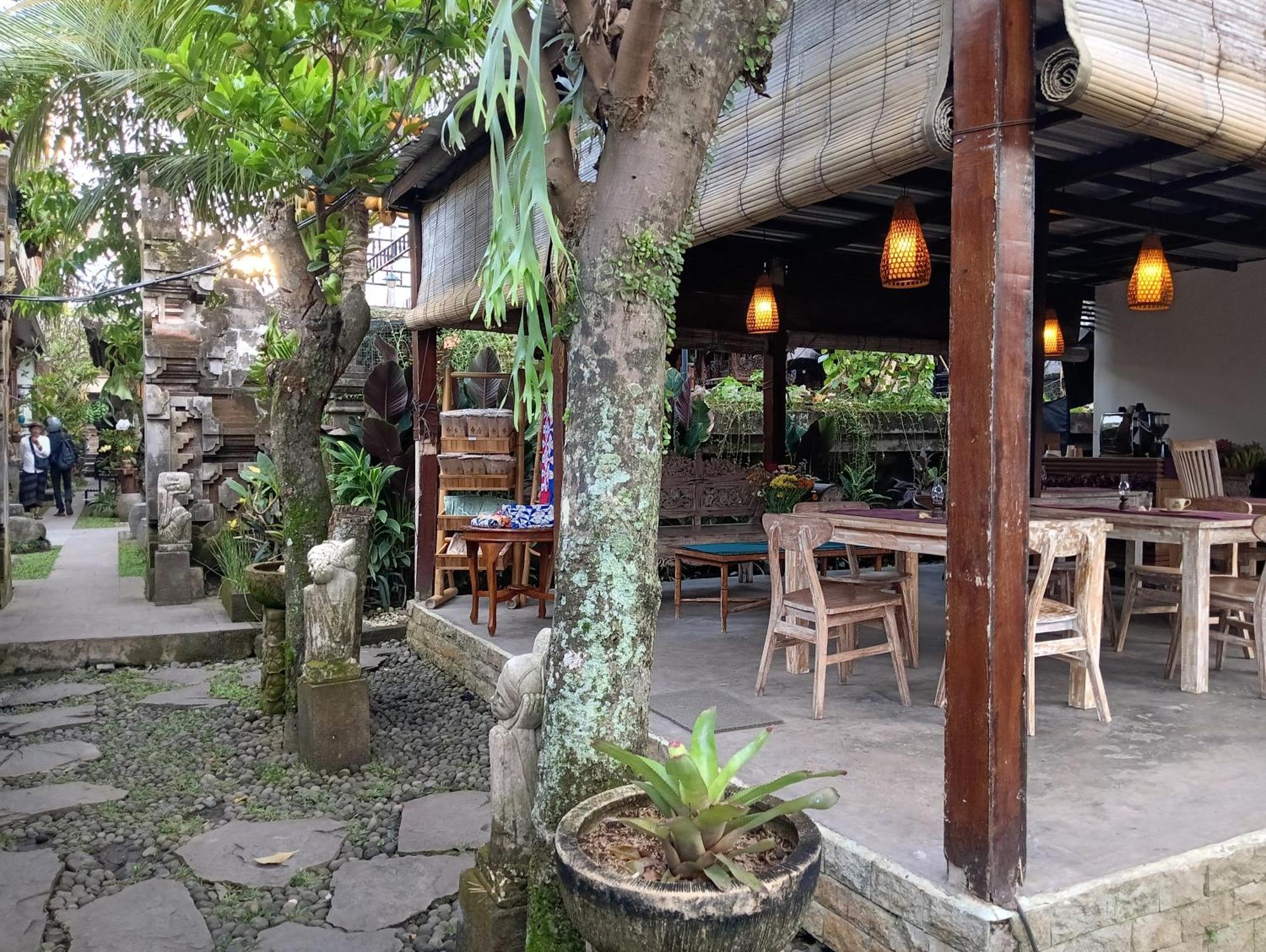 Hotel Liyer Spirit House Ubud Exterior foto